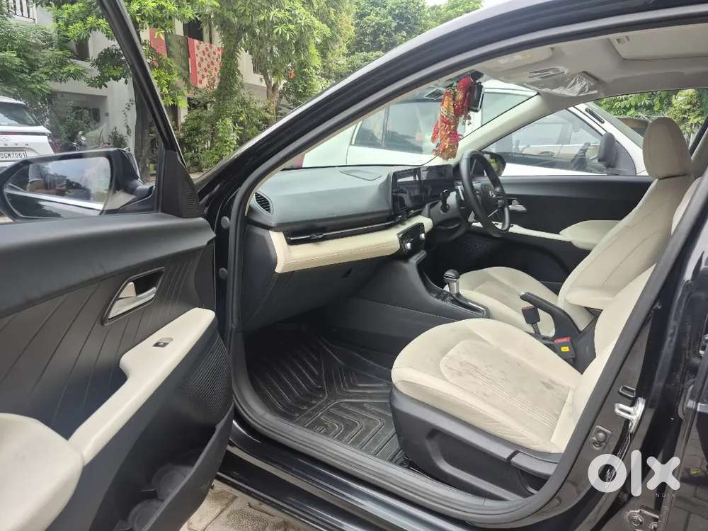 Hyundai Verna Sx Petrol 2025