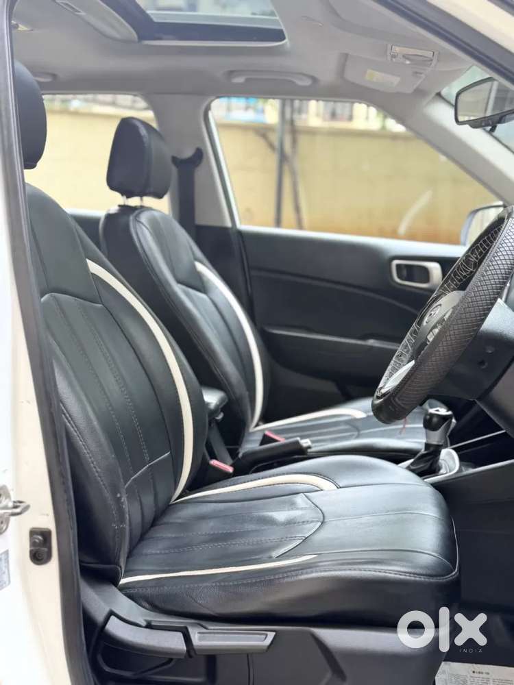 Hyundai Venue 1.0 Sx (o) Turbo Dct, 2019, Petrol