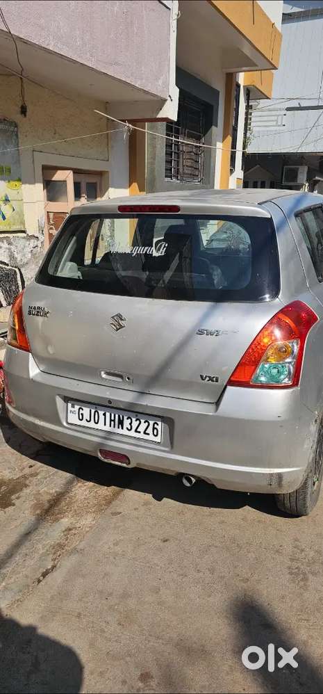 Maruti Suzuki Swift Vxi
