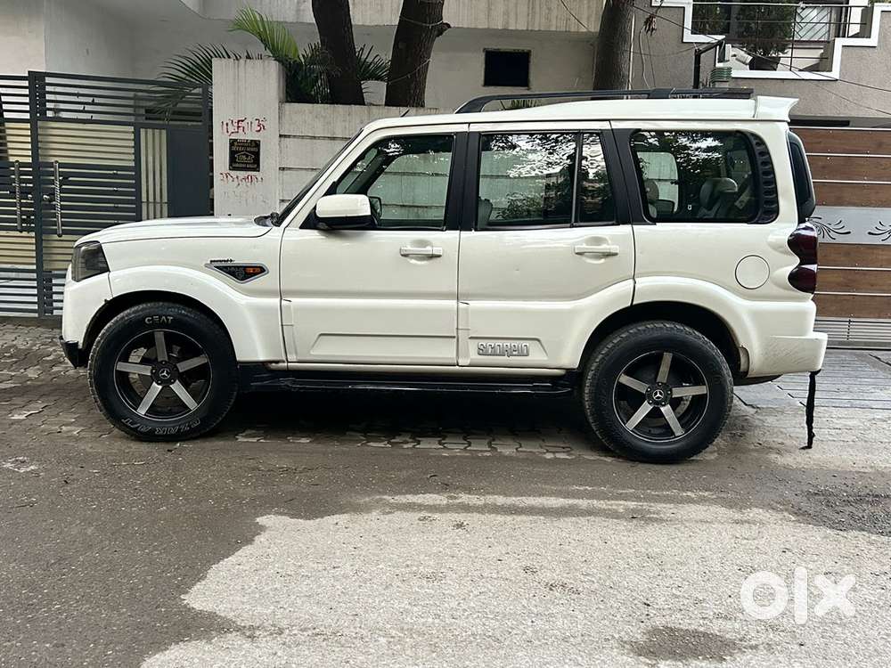 Mahindra Scorpio Diesel 2015