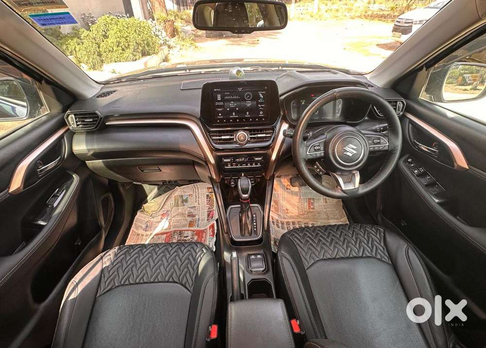 Maruti Suzuki Grand Vitara 1.5 Zeta Smart Hybrid At, 2023, Petrol