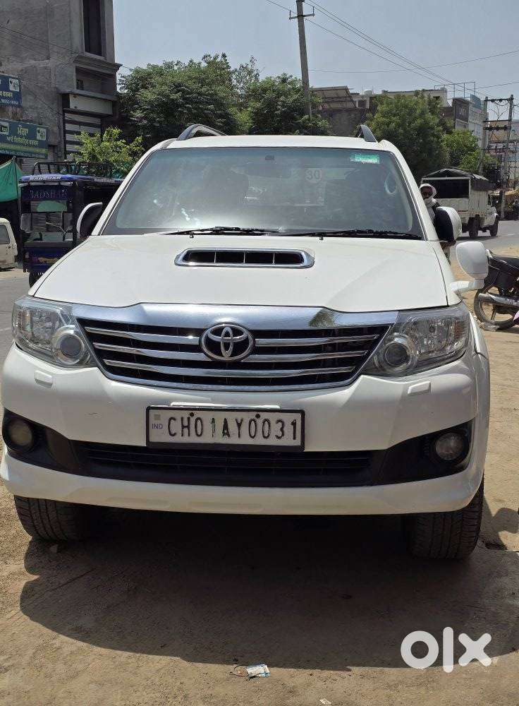 Toyota Fortuner 4x2 Mt 2.8 Diesel, 2014, Diesel