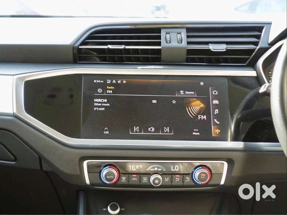 Audi Q3 40 Tfsi Premium Plus, 2023, Petrol