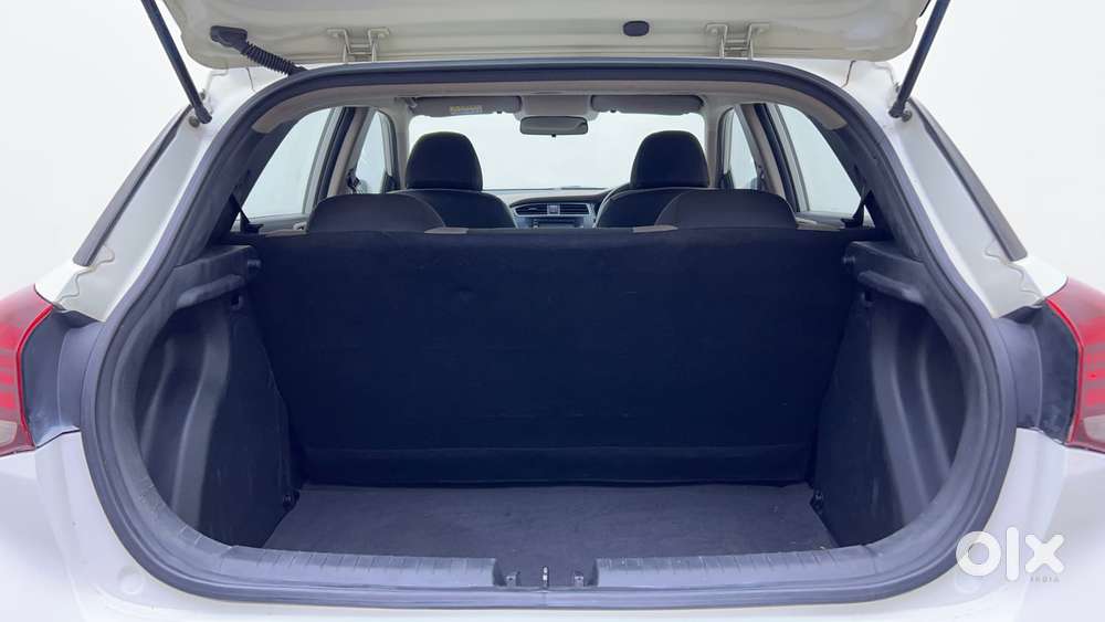 Hyundai Elite I20 Magna 1.4 At, 2018, Petrol