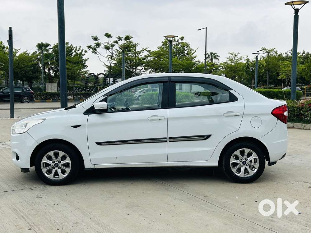 Ford Aspire Titatinium Blu Ti-vct, 2017, Petrol