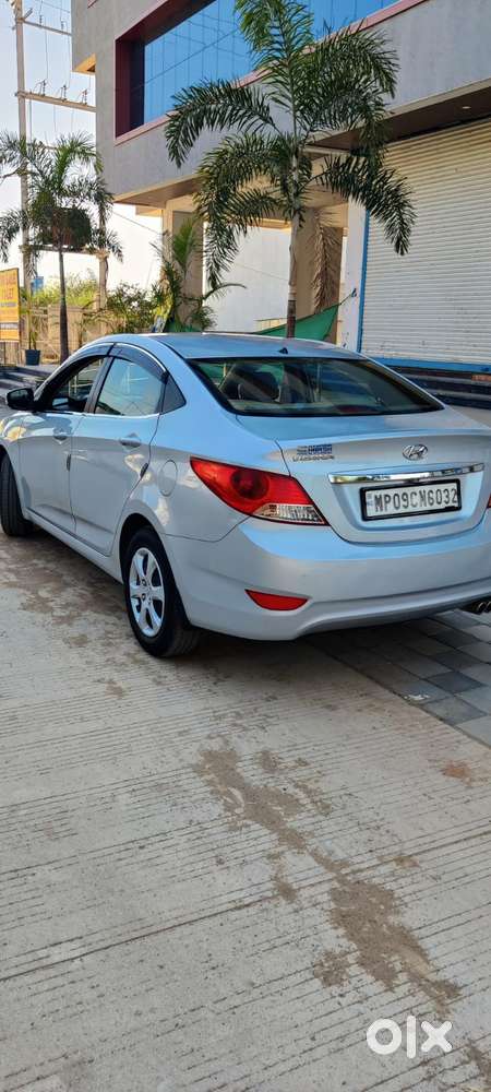 Hyundai Verna 1.6 Vtvt, 2013, Petrol