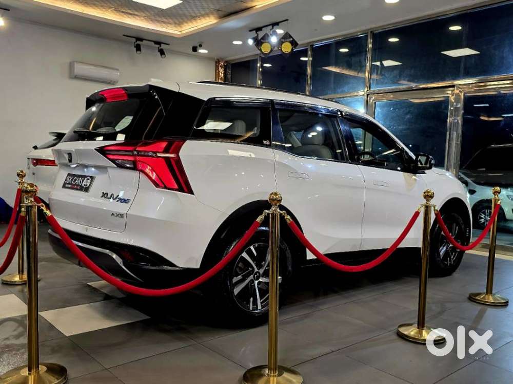 Mahindra Xuv700 2.2 Ax 5 Diesel At 7 Str, 2024, Diesel