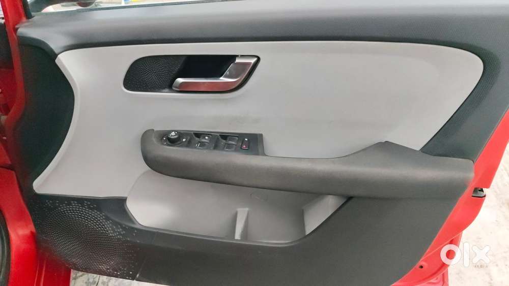 Tata Altroz Xz, 2020, Petrol