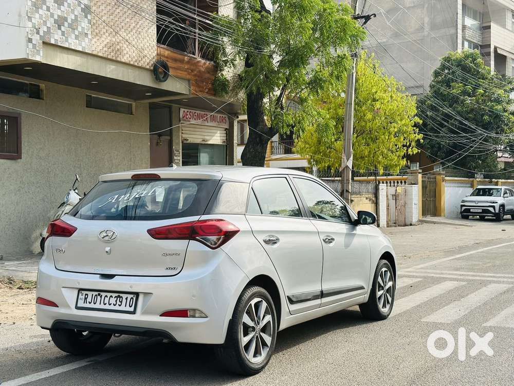 Hyundai Elite I20 Sportz (o) 1.2, 2014, Petrol