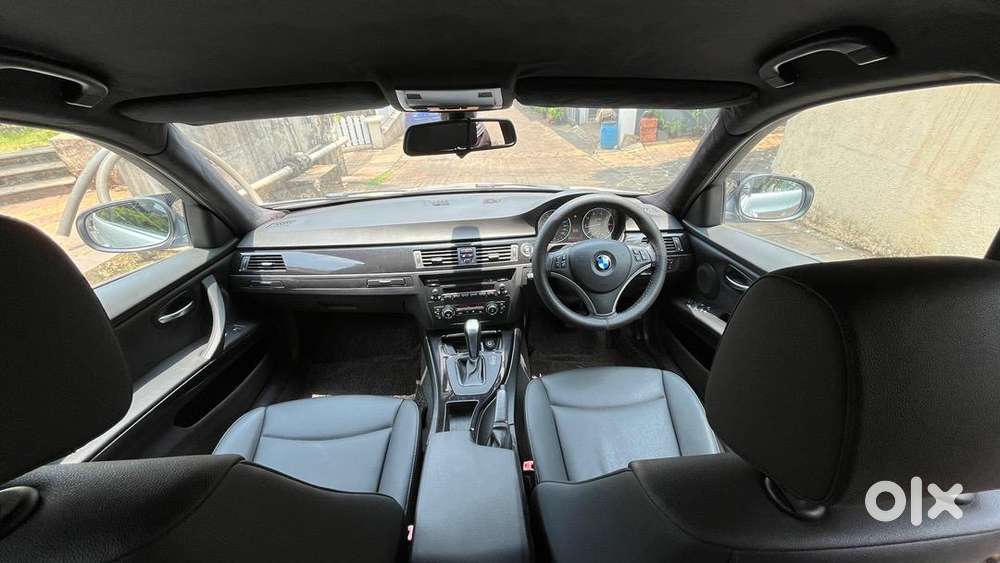 Bmw 3 Series 2011 Petrol 23000 Km Driven