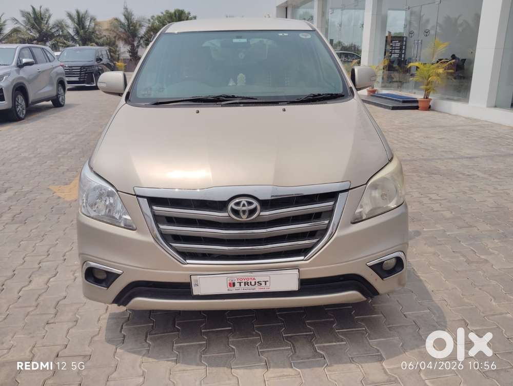 Toyota Innova 2.5 Vx 7 Seater Bs Iv, 2014, Diesel