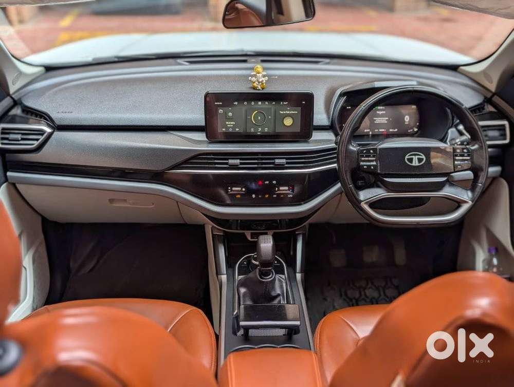Tata Safari Pure Plus S, 2024, Diesel