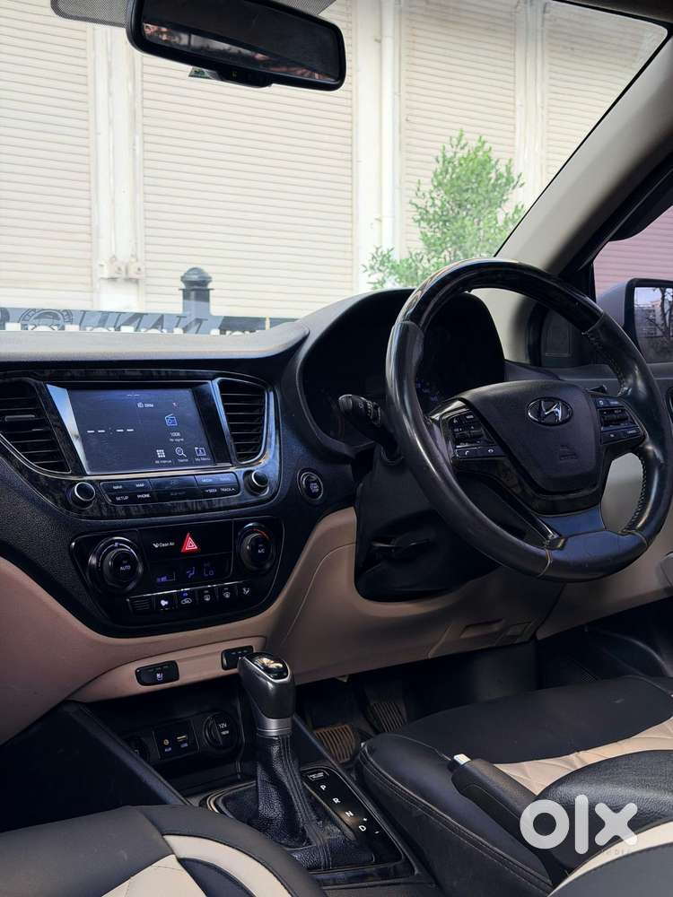 Hyundai Verna 1.6 Sx (o) Vtvt, 2018, Petrol