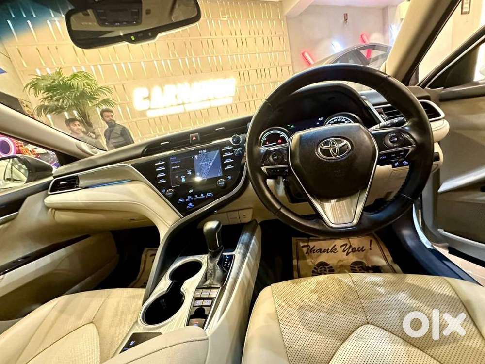 Toyota Camry 2.5 Hybrid, 2021, Petrol