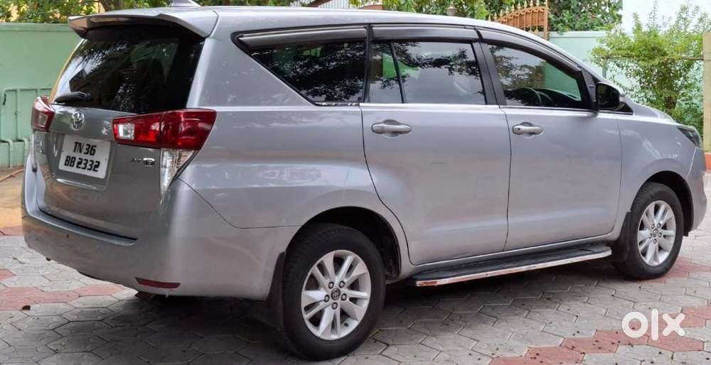 Toyota Innova Crysta 2.4 Gx Mt 8s, 2017, Diesel