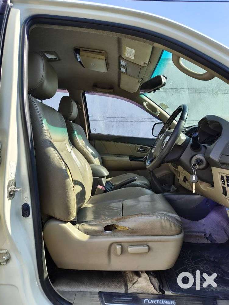 Toyota Fortuner 3.0 4x2 Mt, 2014, Diesel