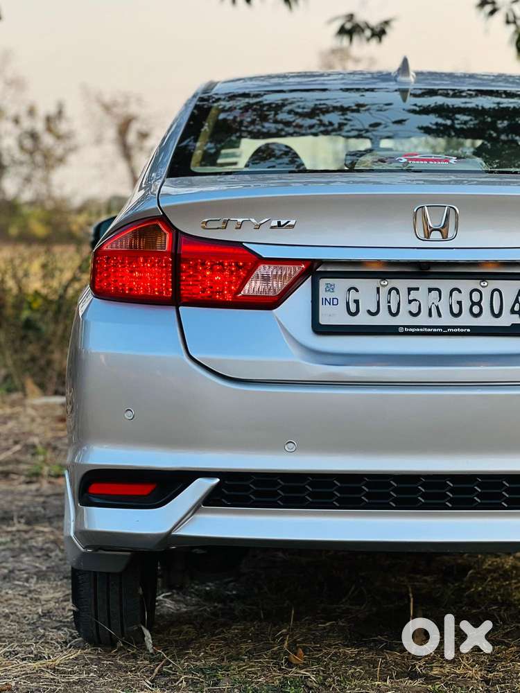 Honda City I-vtec V, 2018, Petrol