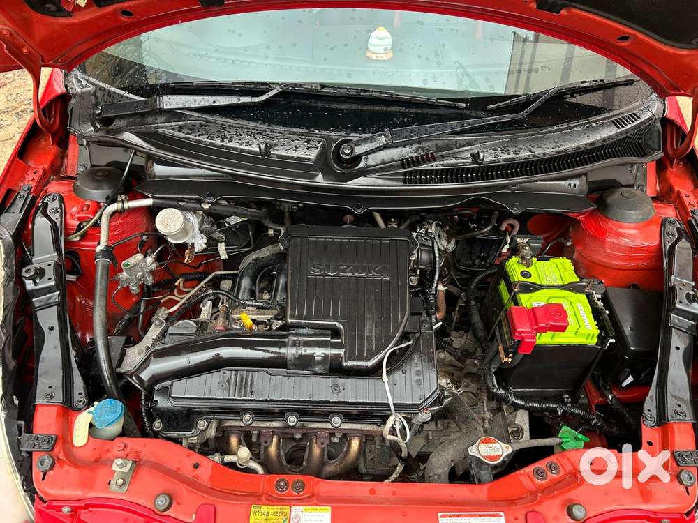 Maruti Suzuki Swift Vxi + Manual, 2017, Petrol