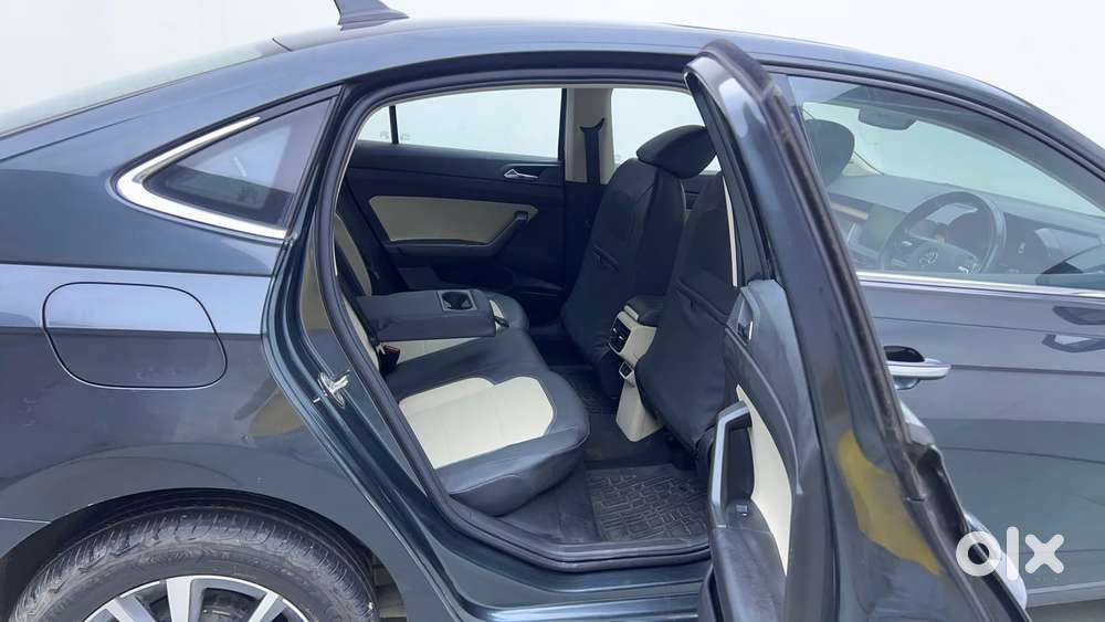 Skoda Slavia Style 1.5l Tsi Dsg, 2022, Petrol