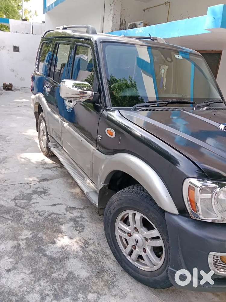 Mahindra Scorpio 2011