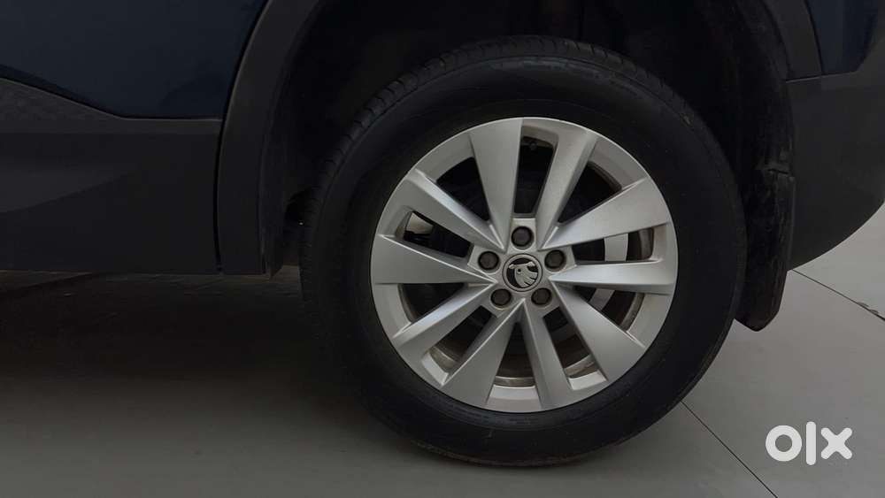 Skoda Kylaq Signature At, 2025, Petrol