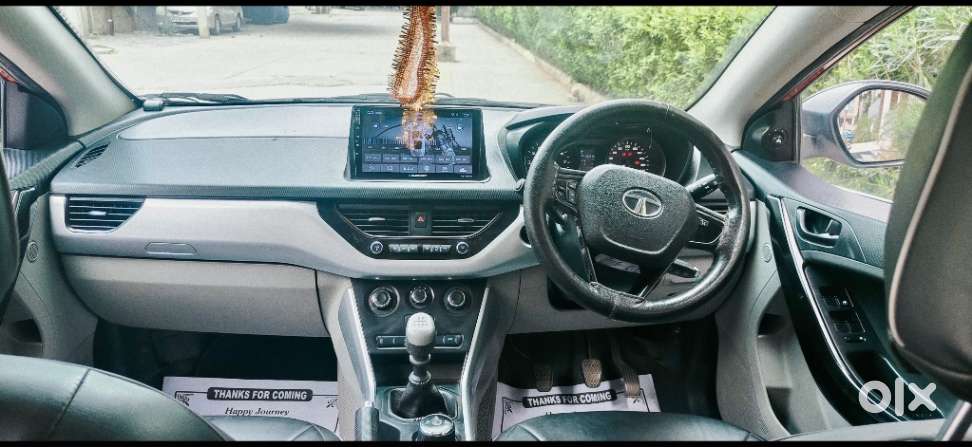 Tata Nexon, 2019, Petrol