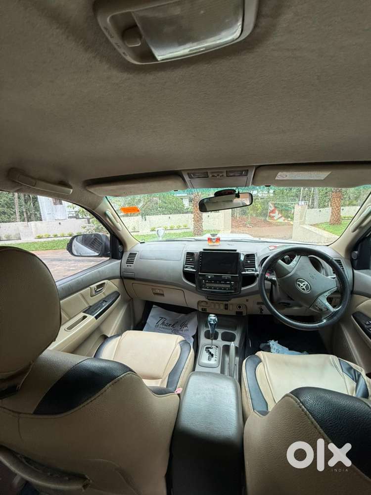 Toyota Fortuner Diesel 2012