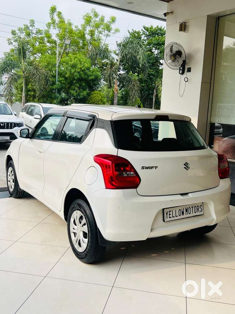 Maruti Suzuki Swift Vvt Vxi, 2021, Petrol
