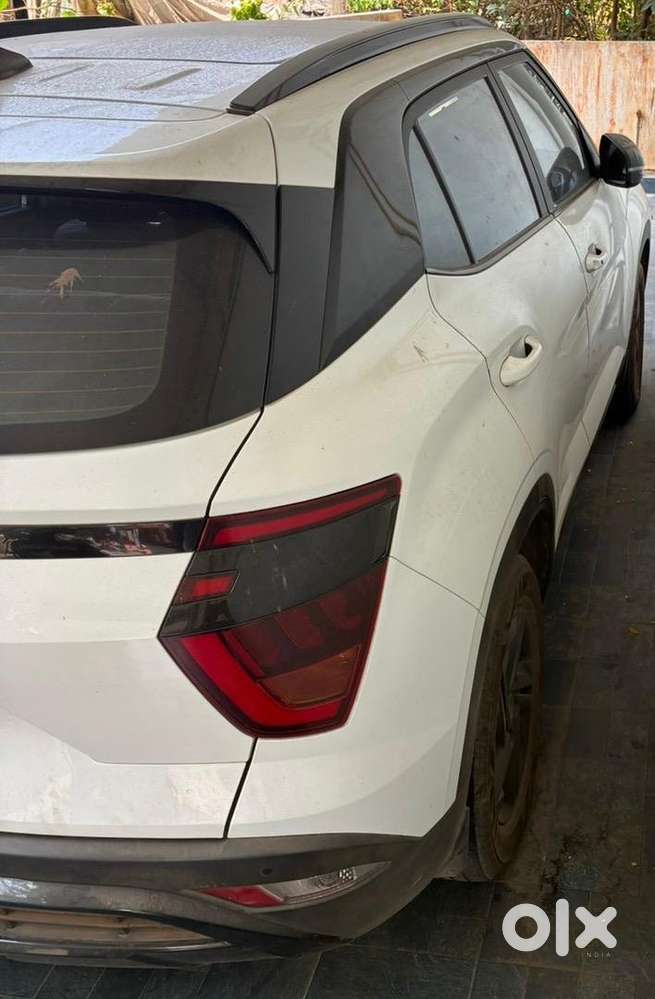 2023 Hyundai Petrol Manual 50,000 Km Car