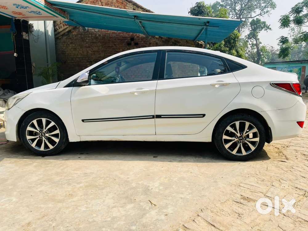Hyundai Verna 2016 Petrol 96000 Km Driven