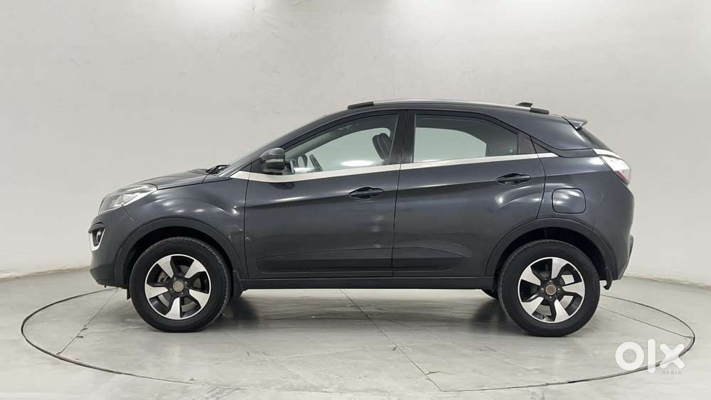 Tata Nexon 1.2 Revotron Xza Plus (l), 2019, Petrol