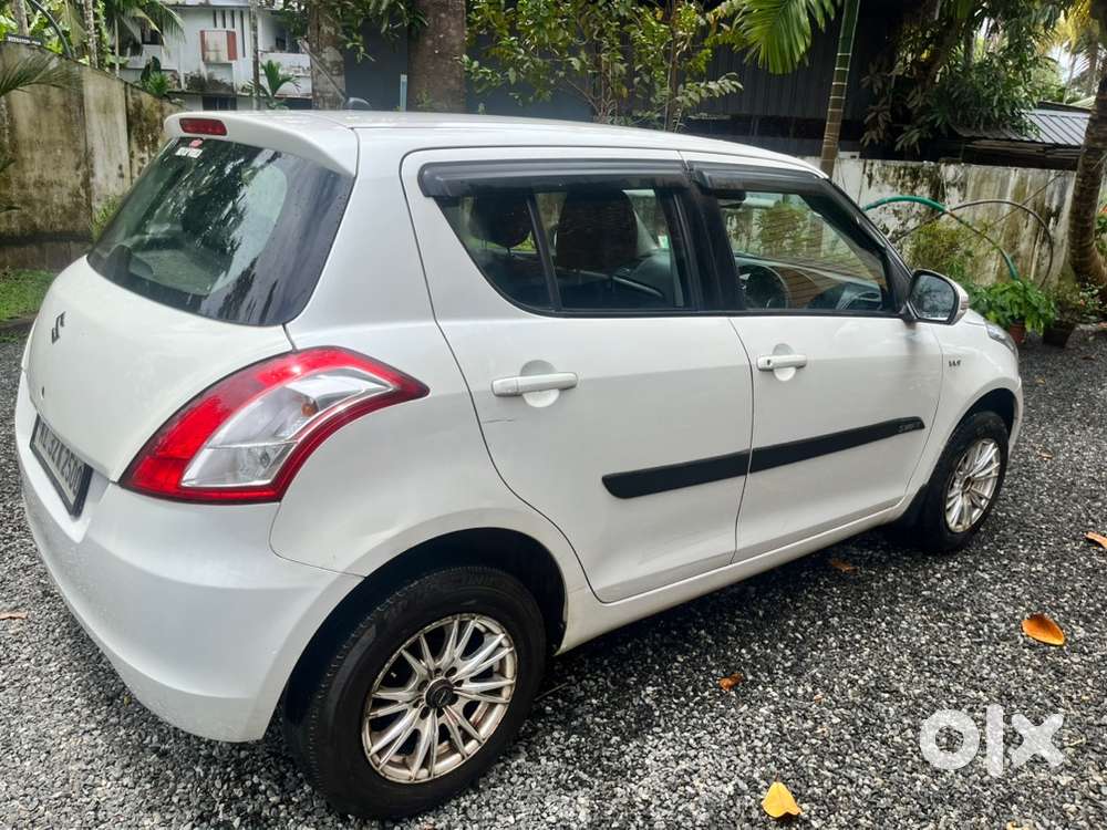 Maruti Suzuki Swift 2016