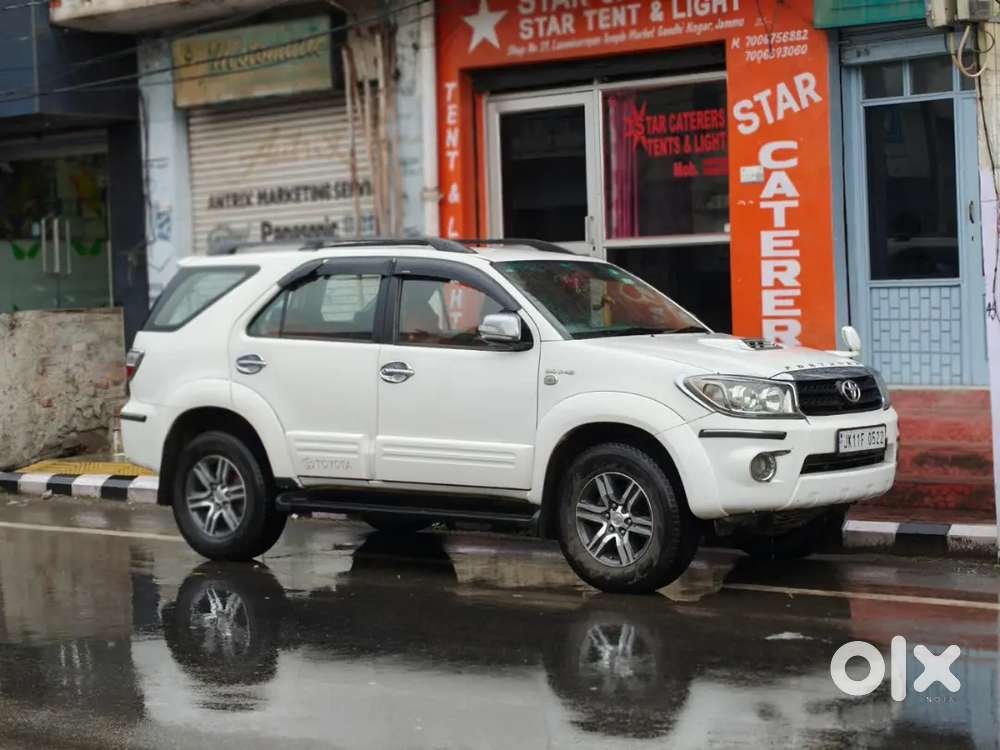 Toyota Fortuner Manual 2014