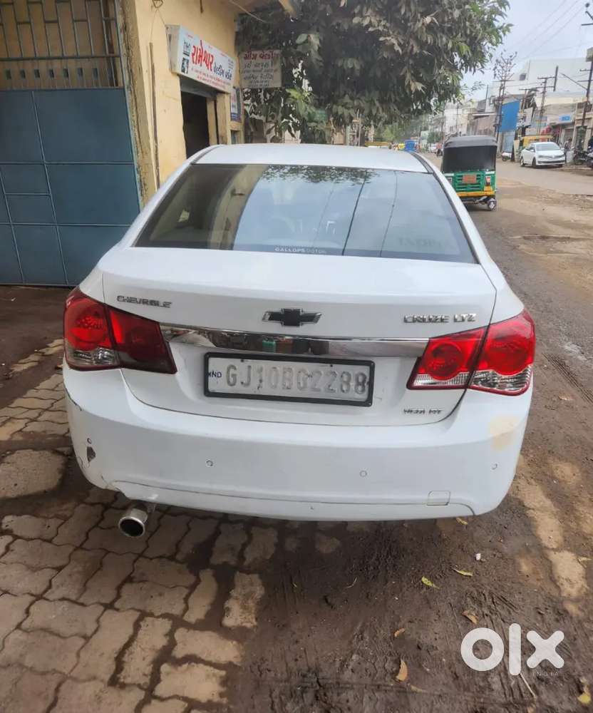 Chevrolet Cruze Ltz At 2013 Year
