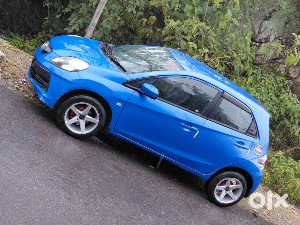 Honda Car 2012 Drive