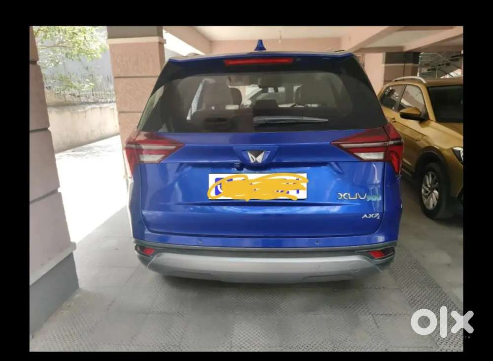 Xuv700 Automatic Electric Blue