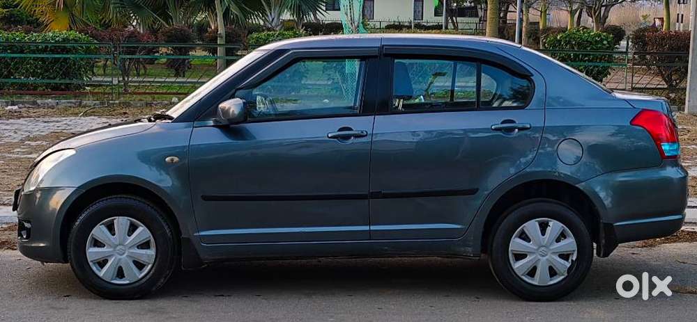 Maruti Suzuki Swift Dzire 1.2 Vxi Bsiv, 2009, Petrol