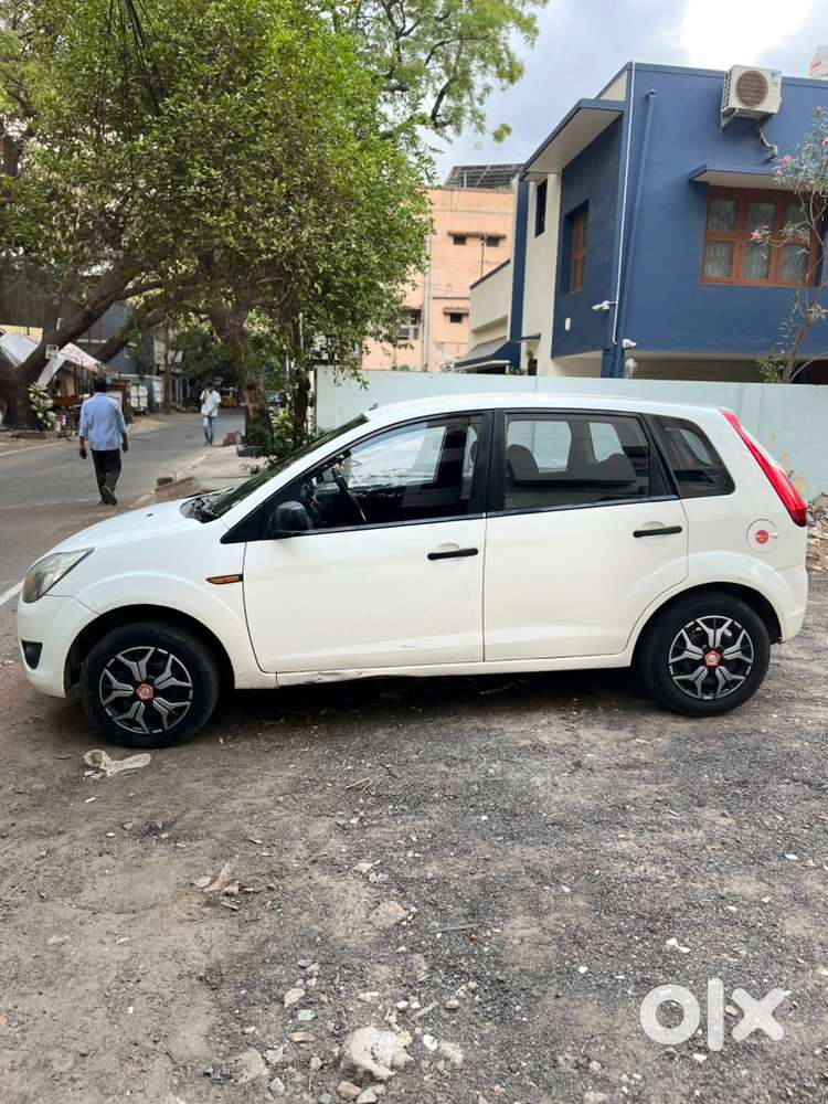 Ford Figo Petrol 2011