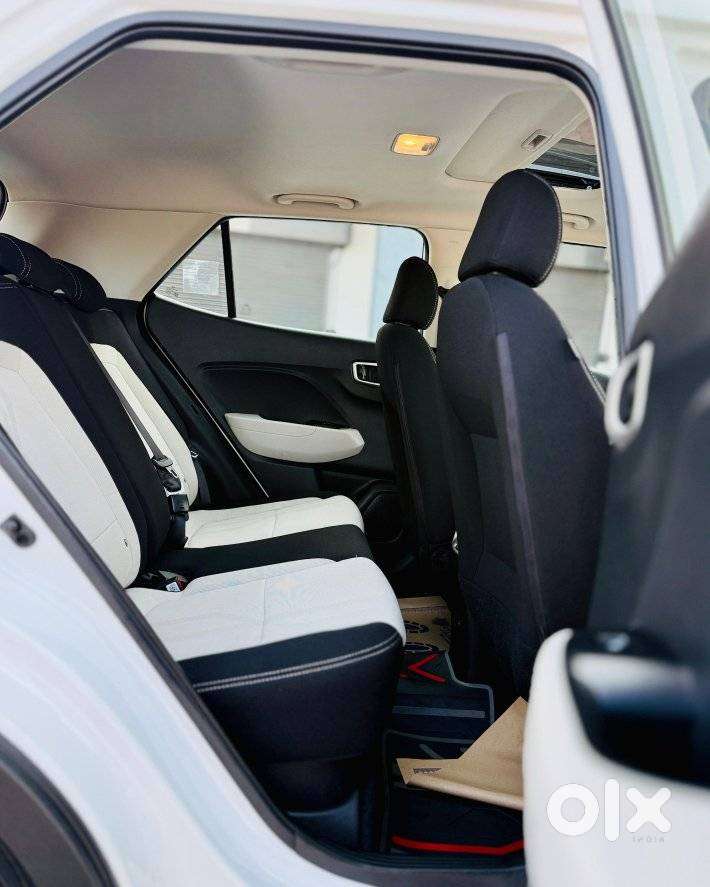 Hyundai Venue Sx Mt, 2024, Diesel