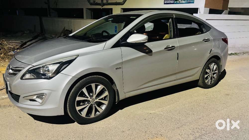 Fluidic Verna 1.6 Sx(o) Automatic Diesel Sleek Silver