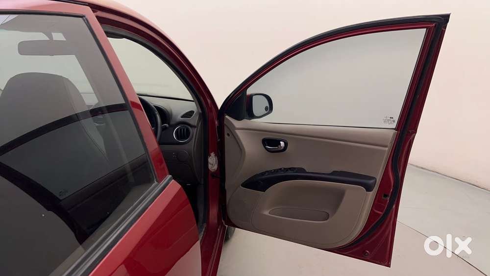 Hyundai I10 Sportz 1.2 Automatic Kappa2, 2013, Petrol