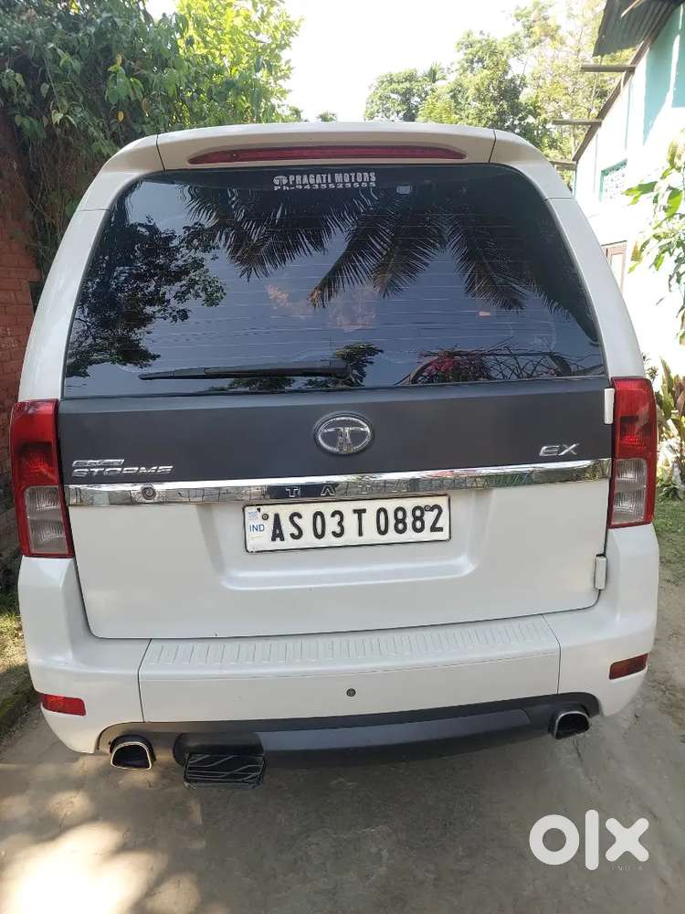 Tata Safari Storme 2016 Diesel 120000 Km Driven