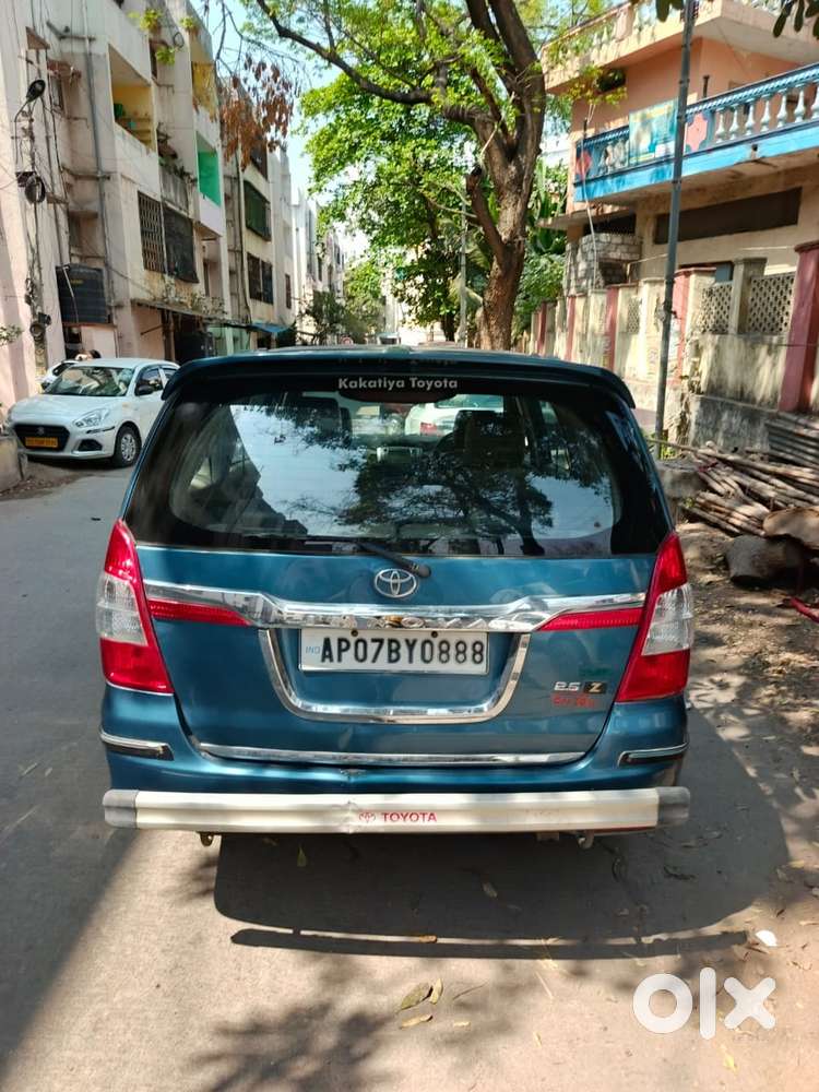 Toyota Innova 2.5 Z Diesel 7 Seater, 2014, Diesel