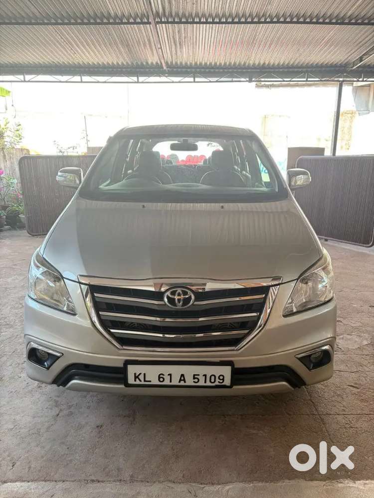 Original Kerala Innova G4 118000km Single Owner Urgent Sale