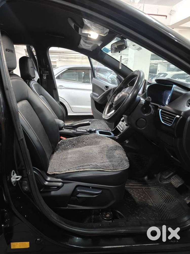 Tata Nexon Ev Xz Plus Dark Edition, 2022, Electric