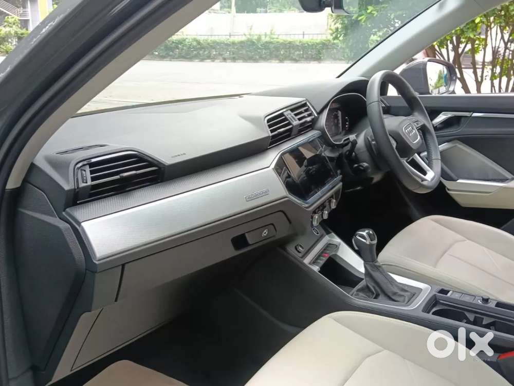 Audi Q3 40 Tfsi Premium Plus, 2025, Petrol