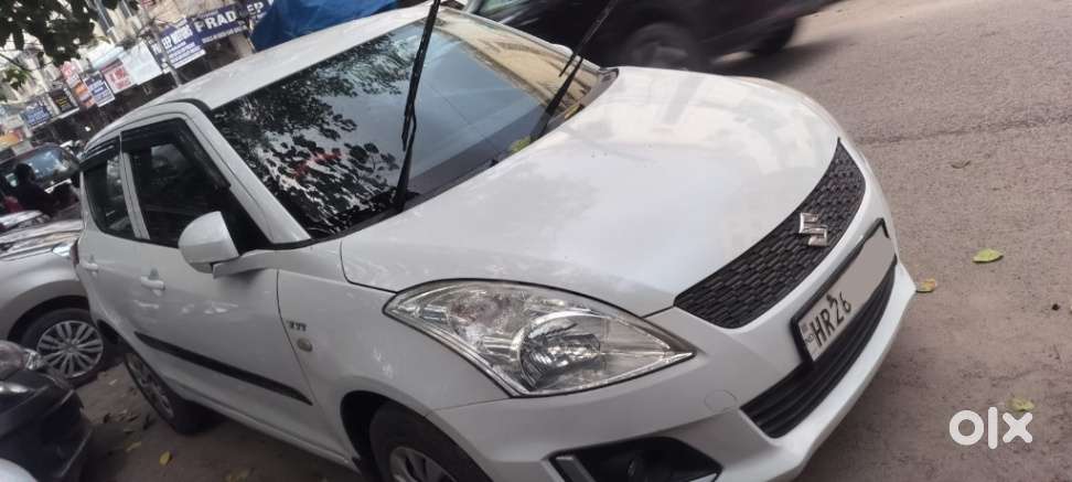 Maruti Suzuki Swift Lxi Optional-o, 2015, Petrol