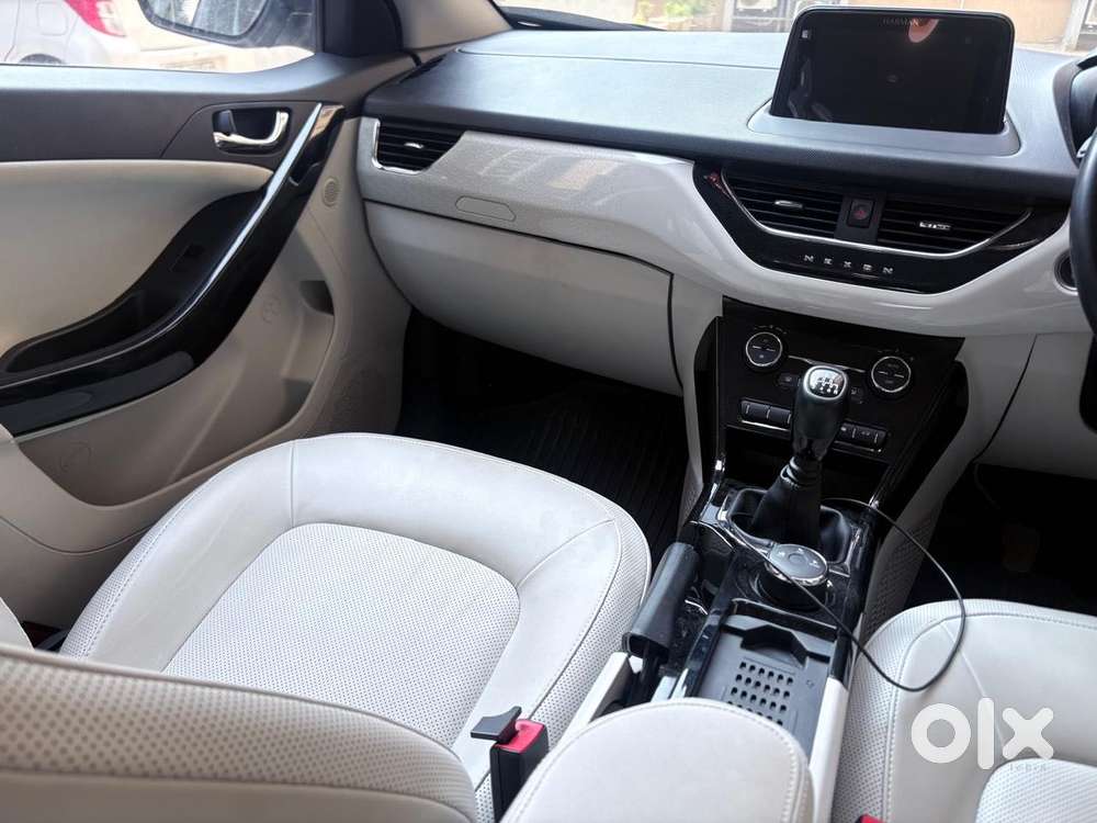 Tata Nexon 1.2 Revotron Xza Plus (l), 2022, Diesel