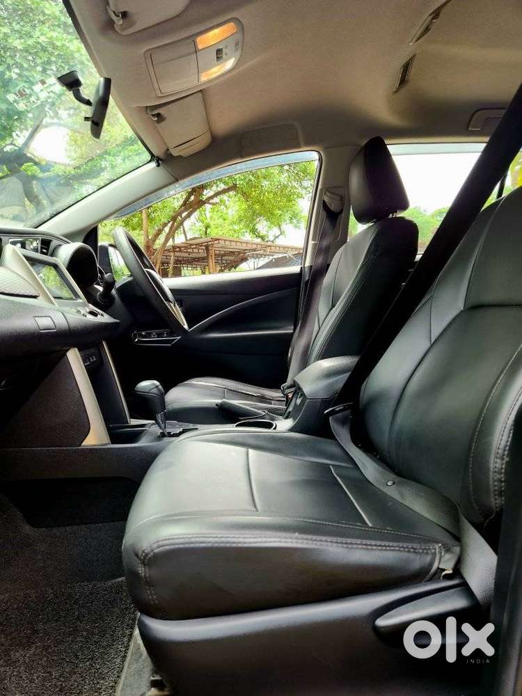 Toyota Innova Crysta 2.8 Gx At, 2017, Diesel