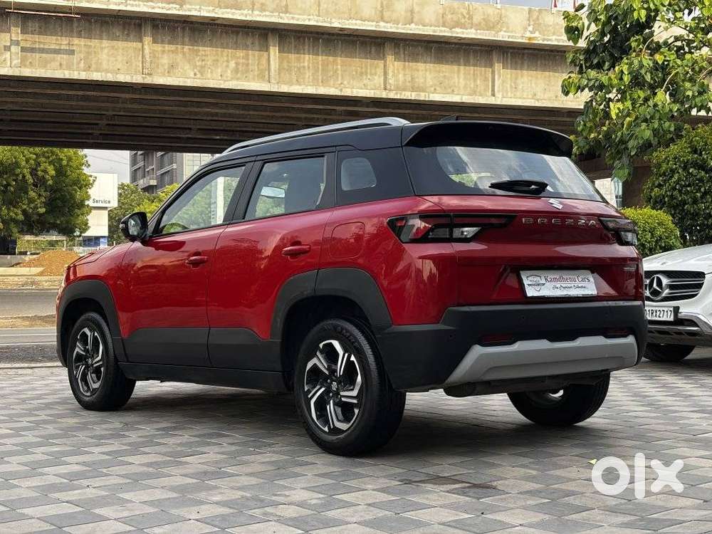 Maruti Suzuki Brezza 1.5 Zxi At Smart Hybrid Dual Tone, 2022, Petrol